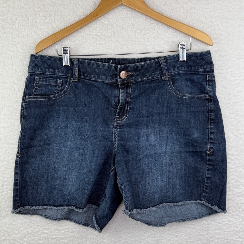 Lane Bryant Women‎ Dark Wash Raw Hem Denim Jean Shorts Size 18 Stretch Casual